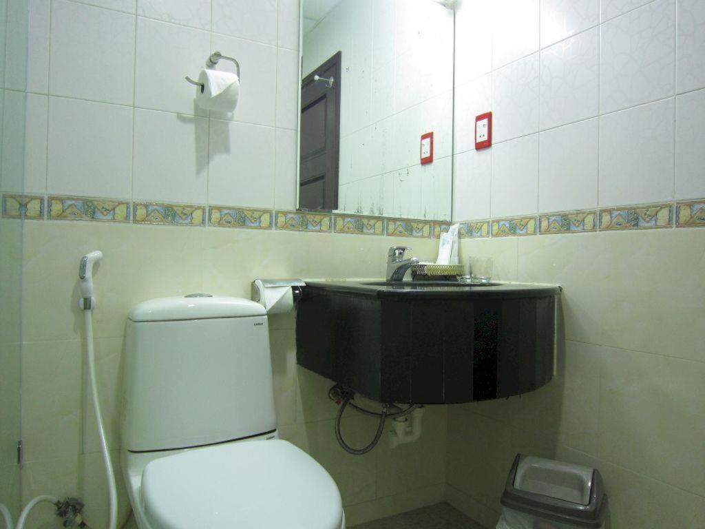 Thien Hoa Hotel Ho Şi Min Exterior foto